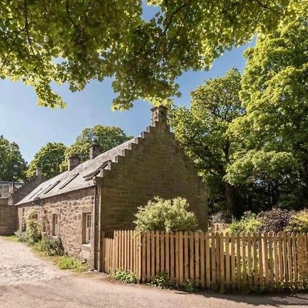 Charming 3/4 Bedroom Semi-Detached Cottage. Carberry Buitenkant foto